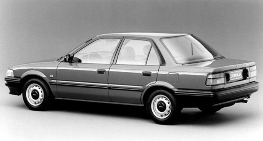  Toyota Corolla Sedan 1987 года  (фото 3 из 4)